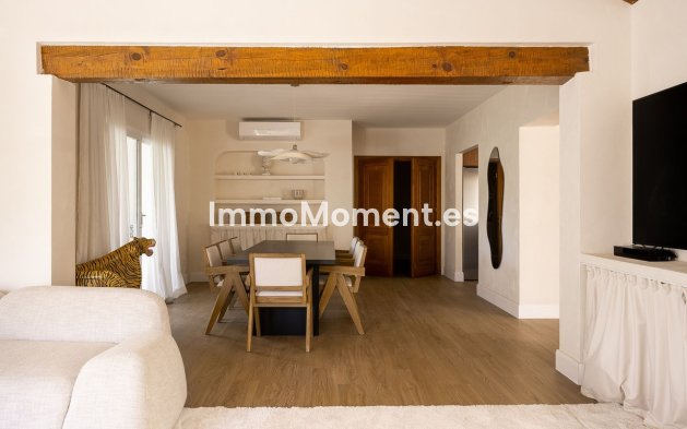 Wiederverkauf - Villa - Marbella - El Rosario