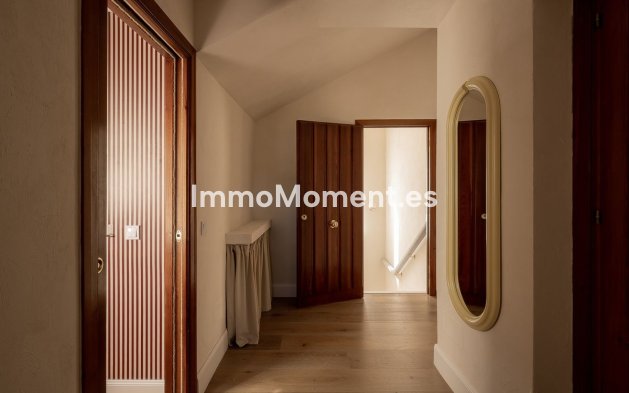 Wiederverkauf - Villa - Marbella - El Rosario