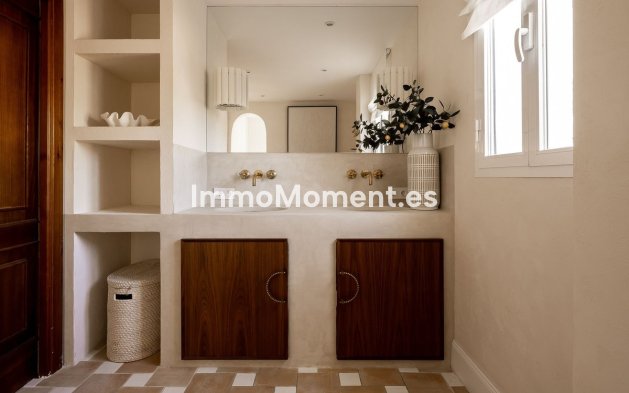 Wiederverkauf - Villa - Marbella - El Rosario