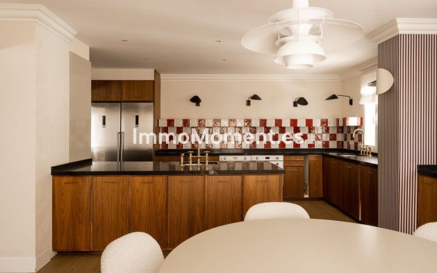 Wiederverkauf - Villa - Marbella - El Rosario