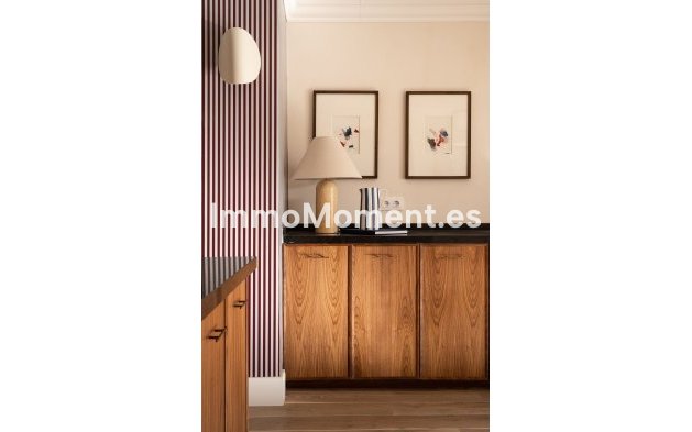 Wiederverkauf - Villa - Marbella - El Rosario