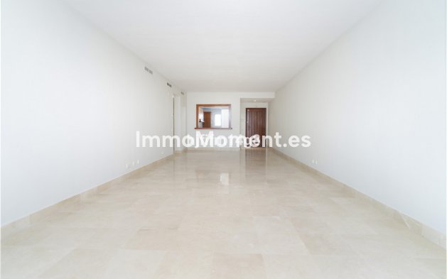 Revente - Appartement - Marbella - Nueva Andalucía
