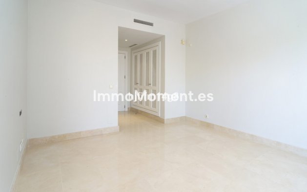 Revente - Appartement - Marbella - Nueva Andalucía