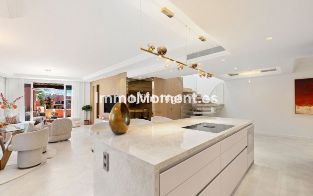 Reventa - Apartamento - Estepona  - Estepona Centro