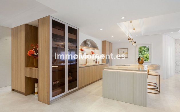 Reventa - Apartamento - Estepona  - Estepona Centro