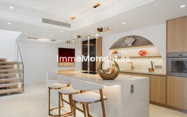 Reventa - Apartamento - Estepona  - Estepona Centro