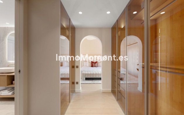 Reventa - Apartamento - Estepona  - Estepona Centro