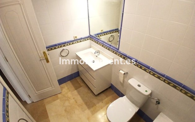 Wiederverkauf - Villa - Orihuela - Villamartin