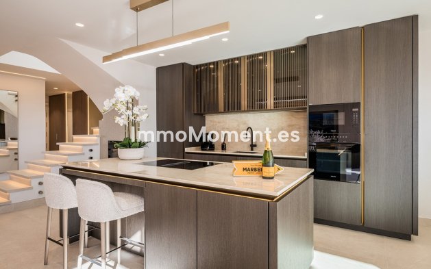 Wiederverkauf - Wohnung - Estepona  - Estepona Centro