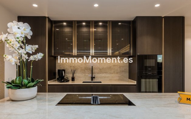 Wiederverkauf - Wohnung - Estepona  - Estepona Centro