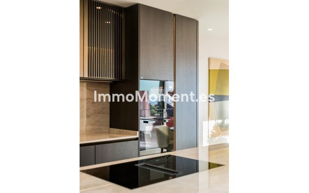 Wiederverkauf - Wohnung - Estepona  - Estepona Centro