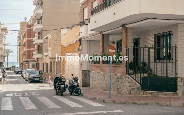 Wiederverkauf - Wohnung - Torrevieja - Torrevieja Centro