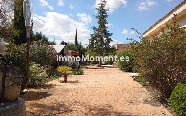 Wiederverkauf - Villa - Yecla - Yecla Centro