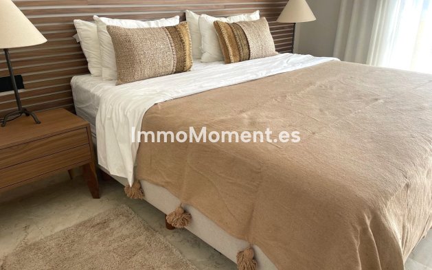 Alquiler a corto plazo - Ático - Marbella - Río Real