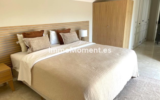 Alquiler a corto plazo - Ático - Marbella - Río Real