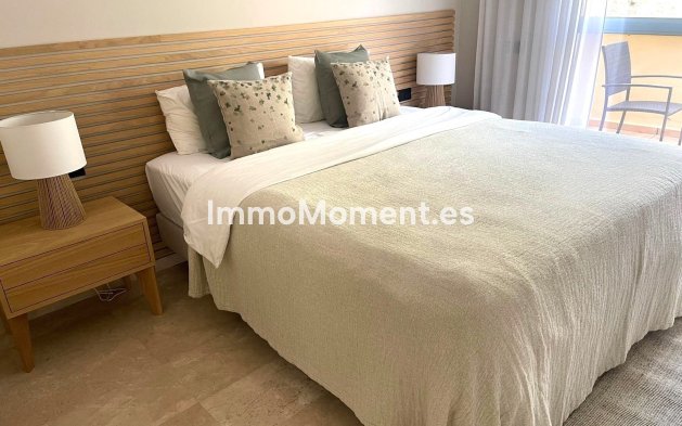 Alquiler a corto plazo - Ático - Marbella - Río Real