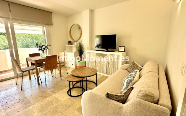 Long Term Rentals - Apartment - Estepona - Estepona Centro