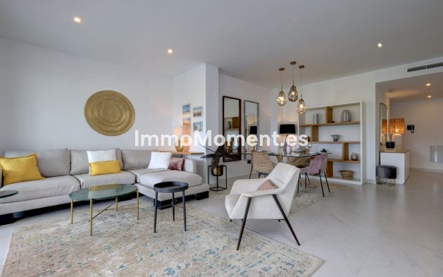 Revente - Appartement - Estepona  - Estepona Centro