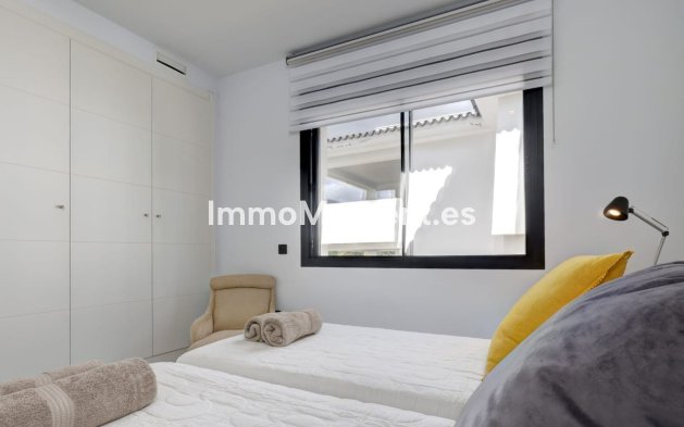 Revente - Appartement - Estepona  - Estepona Centro