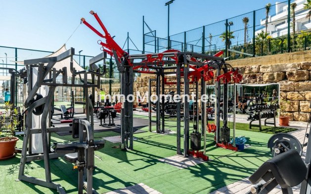 Revente - Appartement - Estepona  - Estepona Centro