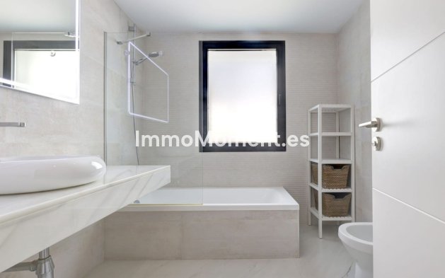 Revente - Appartement - Estepona  - Estepona Centro