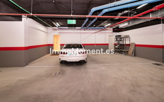 Resale - Villa - Marbella - San Pedro de Alcántara