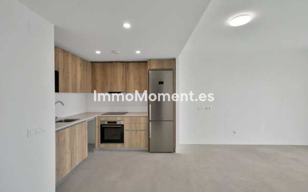 Resale - Apartment - Benalmadena - Benalmadena Pueblo