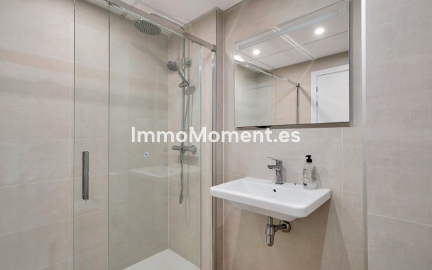 Resale - Apartment - Benalmadena - Benalmadena Pueblo