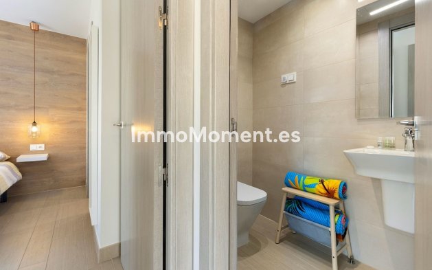 Resale - Apartment - Benalmadena - Benalmadena Costa