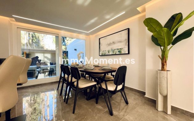 Revente - Maison mitoyenne - Marbella - Marbella Centro