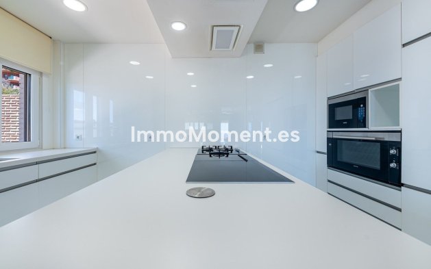 Reventa - Villa - Benalmadena - La Capellania