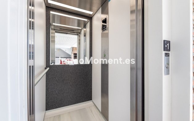 Reventa - Villa - Benalmadena - La Capellania