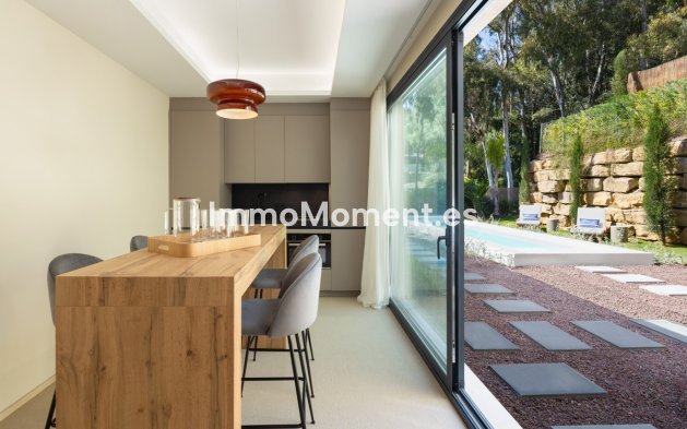 Wiederverkauf - Villa - Marbella - Nueva Andalucía