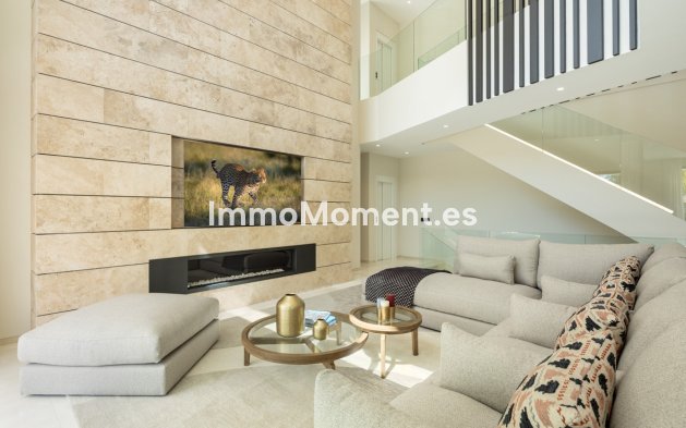 Wiederverkauf - Villa - Marbella - Nueva Andalucía