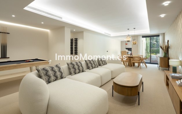 Wiederverkauf - Villa - Marbella - Nueva Andalucía