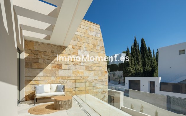 Wiederverkauf - Villa - Marbella - Nueva Andalucía