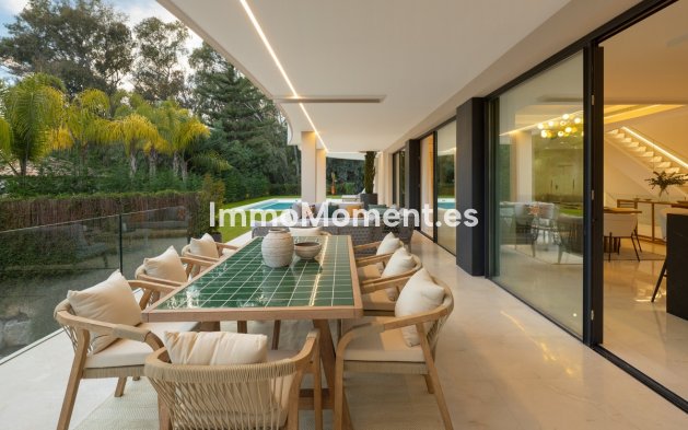 Wiederverkauf - Villa - Marbella - Nueva Andalucía