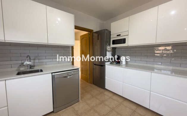 Revente - Villa - Intérieur                       - Coín