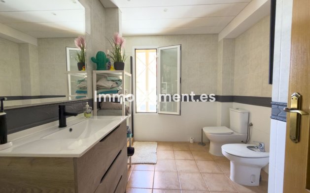 Revente - Villa - Intérieur                       - Coín