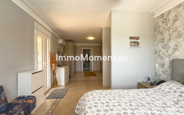 Revente - Villa - Intérieur                       - Coín