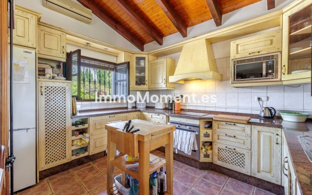 Wiederverkauf - Landhaus -   Inländisch - Alhaurín el Grande Centro