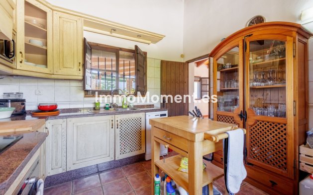 Wiederverkauf - Landhaus -   Inländisch - Alhaurín el Grande Centro