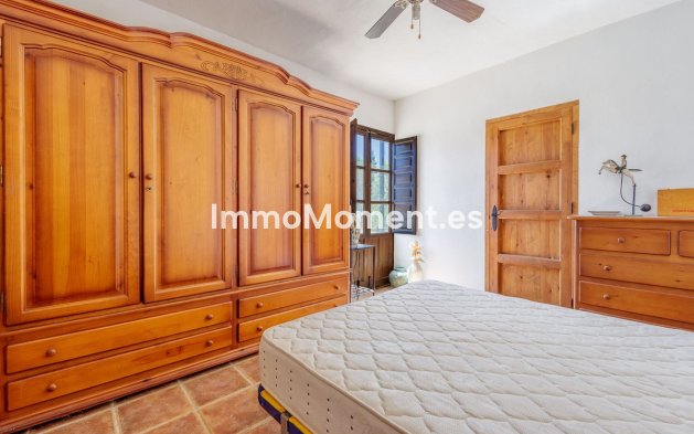 Wiederverkauf - Landhaus -   Inländisch - Alhaurín el Grande Centro