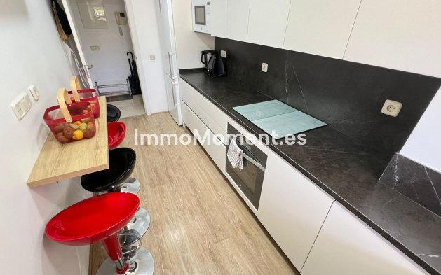 Revente - Appartement - Estepona  - Estepona Centro