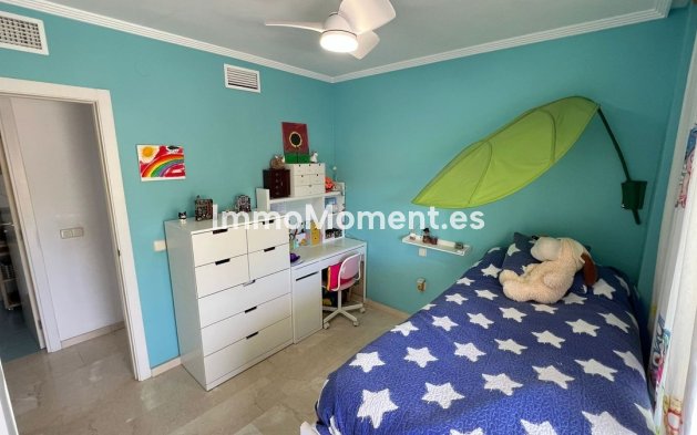 Revente - Appartement - Estepona  - Estepona Centro