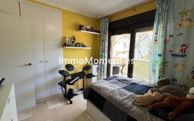 Revente - Appartement - Estepona  - Estepona Centro