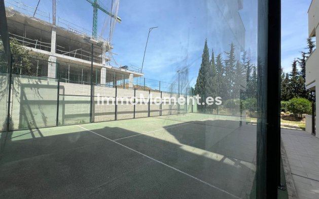 Revente - Appartement - Estepona  - Estepona Centro