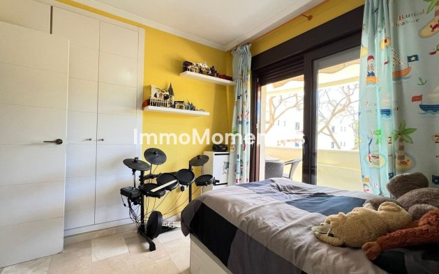 Revente - Appartement - Estepona  - Estepona Centro