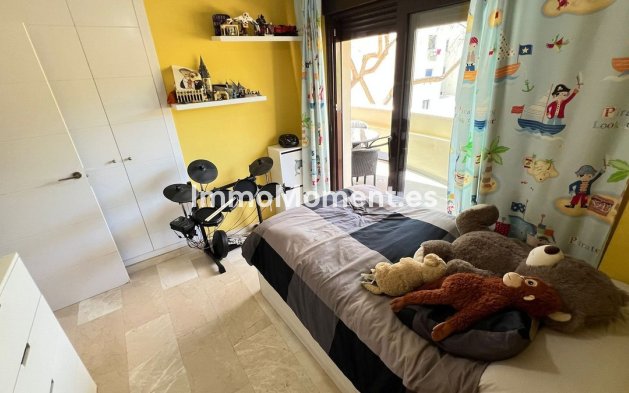 Revente - Appartement - Estepona  - Estepona Centro