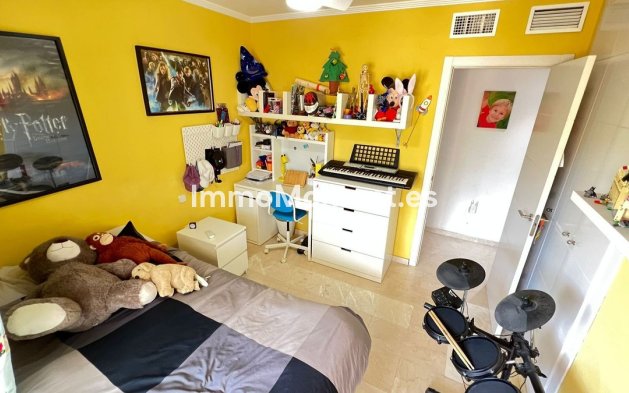 Revente - Appartement - Estepona  - Estepona Centro